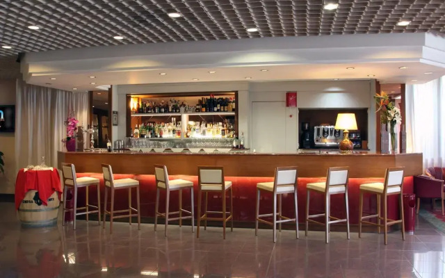 Hotel Maxim