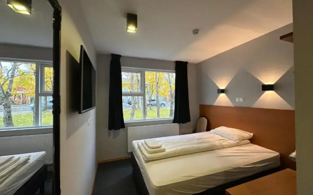 Hotel Austur