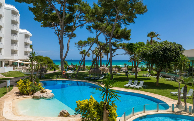 Playa Esperanza Resort