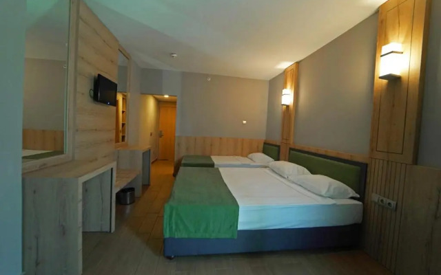 Hedef Kleopatra Golden Sun Hotel