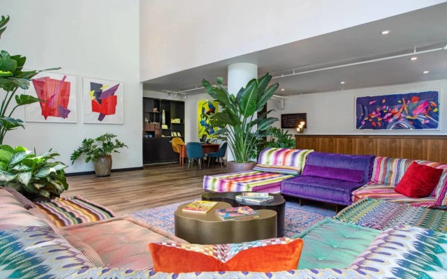 Royalton Park Avenue