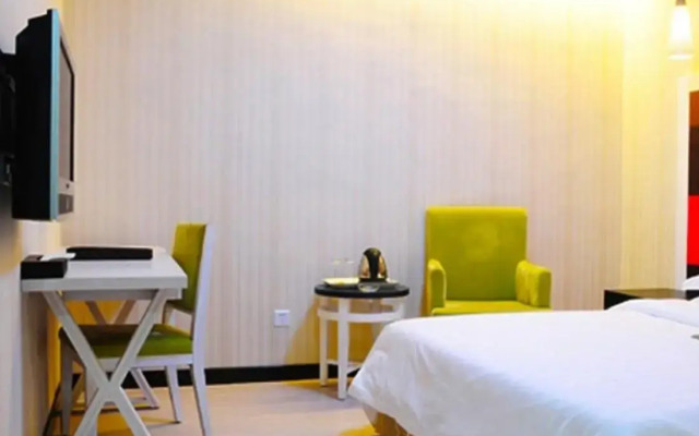 Gorgeous Fad Hotel