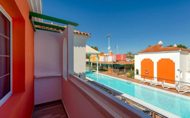 Bungalows Cordial Green Golf