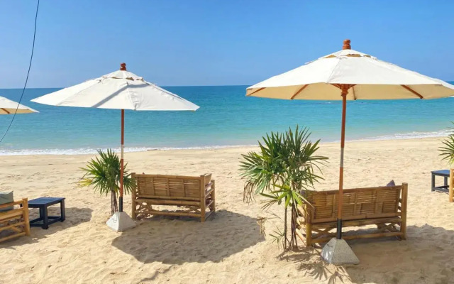Lanta Palace Beach Resort and Spa