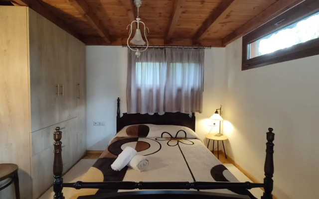 Genari Beach Apartments