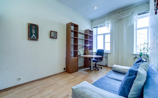 Apartament Kryukov canal