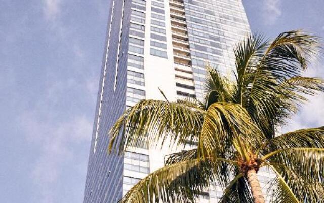 Отель Four Seasons Miami