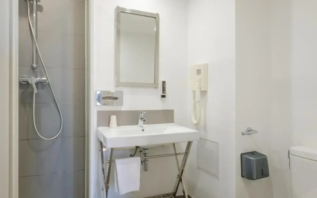 B&B HOTEL Antibes Juan-les-Pins