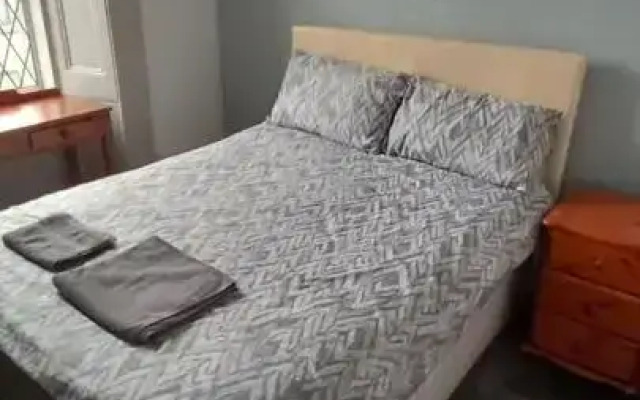 Maid Of Erin Guesthouse