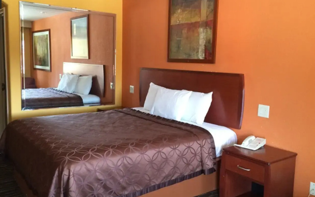 Select Inn & Suites Houston