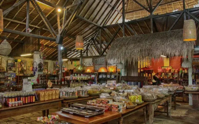 Sapulidi Cafe, Resort & Gallery