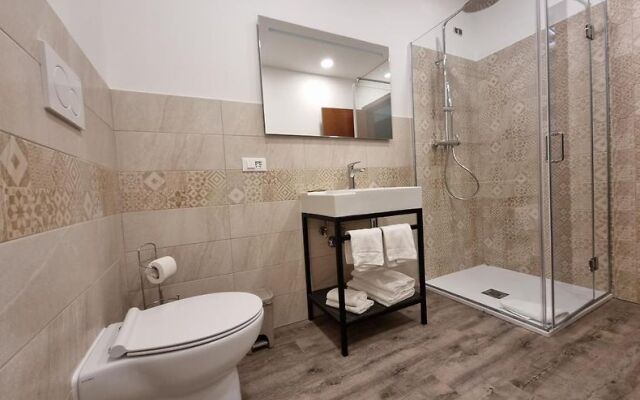 Agriturismo Villa Godenano - Pool & Restaurant