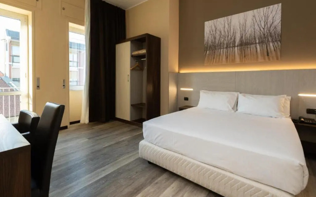 Отель Garibaldi Palace