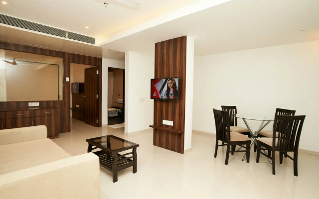 Hotel G Square