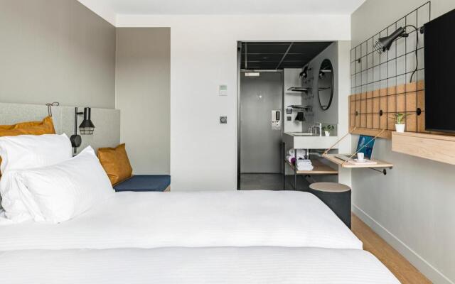 Moxy Annecy