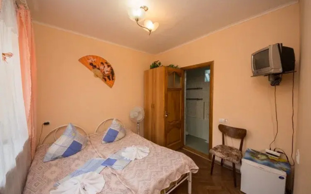 Mariya Guest House
