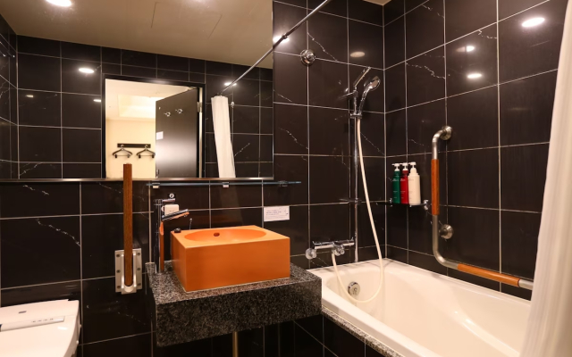 Apa Hotel Kanda Ekihigashi
