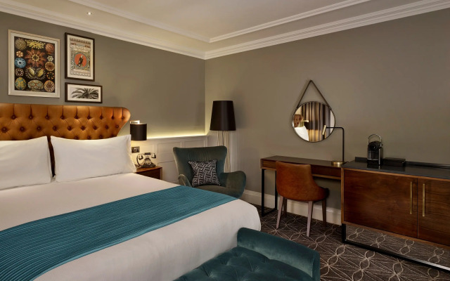 The Queens Gate Hotel