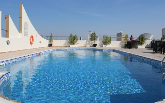 Skylark Hotel Apartments