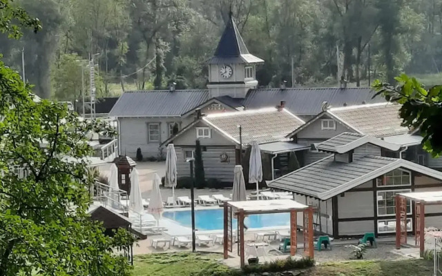 Gostinichnyj spa-kompleks Kremnievy Termy