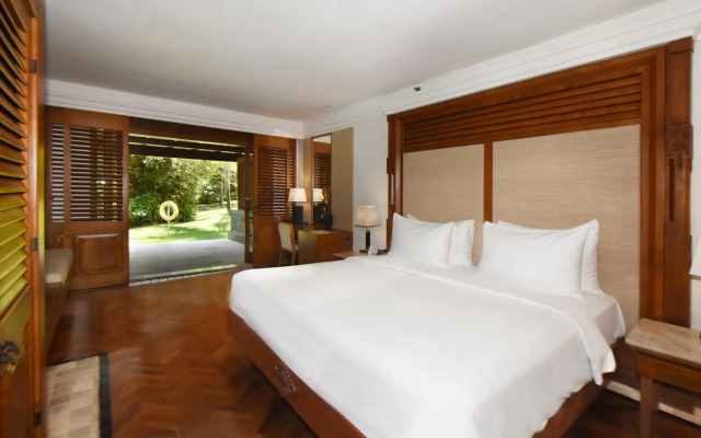 Nusa Dua Beach Hotel and Spa - Handwritten Collection