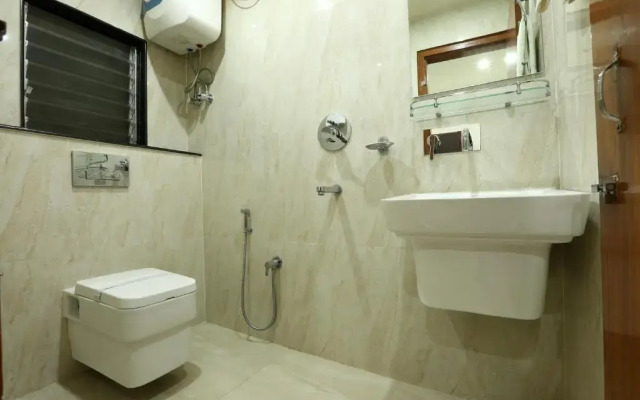 OYO 18901 Hotel Sunview International