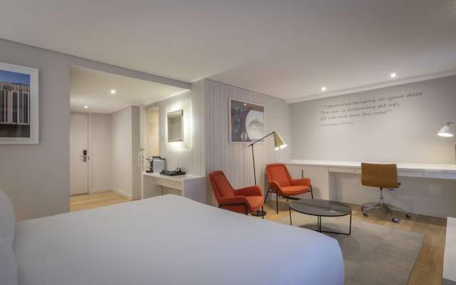 The Morrison Dublin, Curio Collection by Hilton