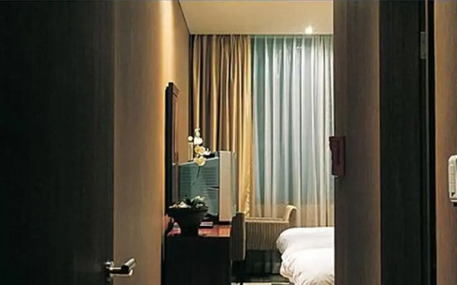 Gyeongpo Emerald Beach Hotel