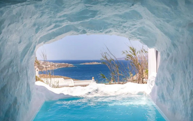 Mykonos Town Black Villa with Cave Heated Pool