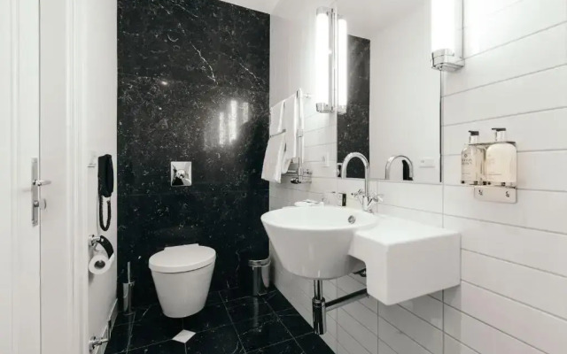 Hotel Borg by Keahotels