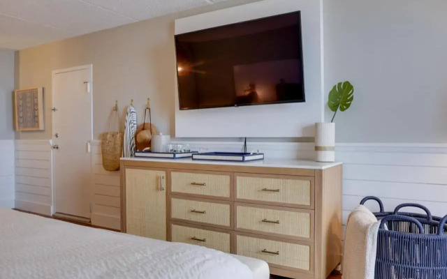 Ashore Resort & Beach Club