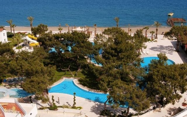 Loxia Comfort Resort Kemer