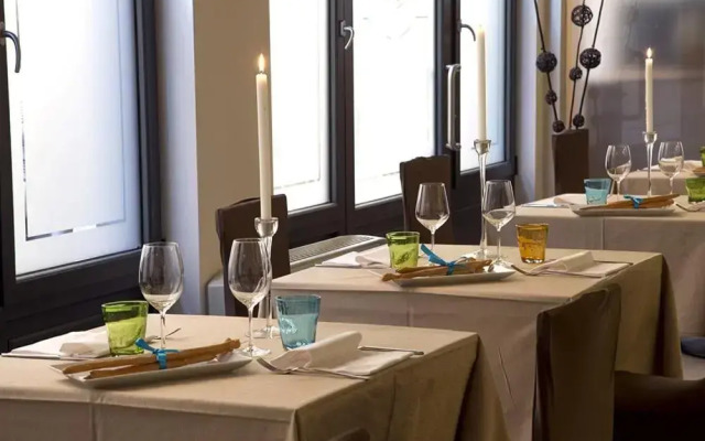 Primavera Hotel