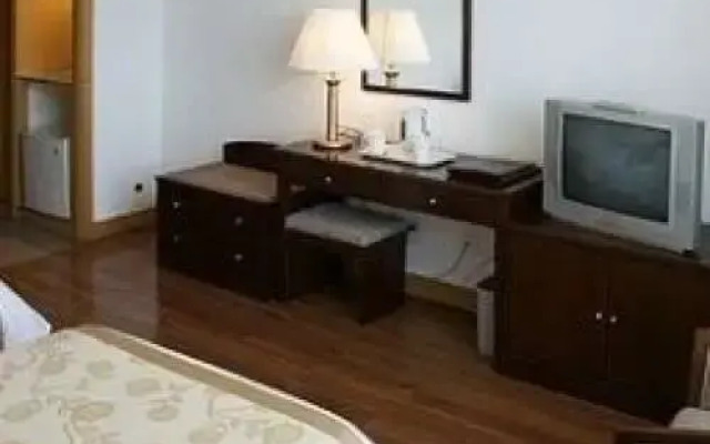 CY Journalists' Home Hotel