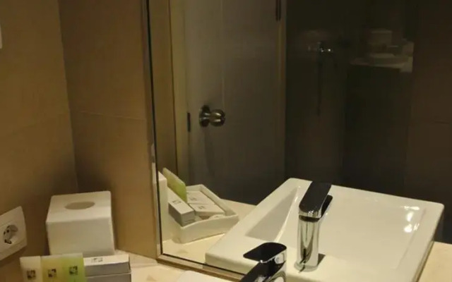 Citadines Connect Airport Jakarta