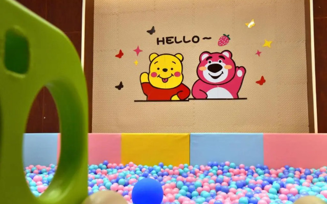 Crowne Plaza Shenzhen Futian by IHG Hotel