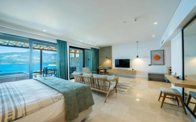 Lures Hotel