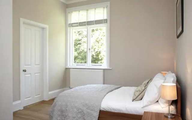 Hermitage Country House - Guest House
