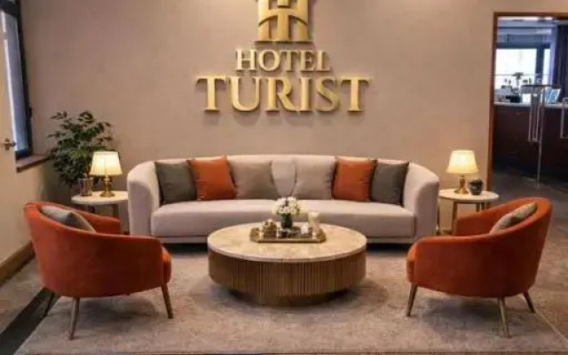 Отель Turist - City Center