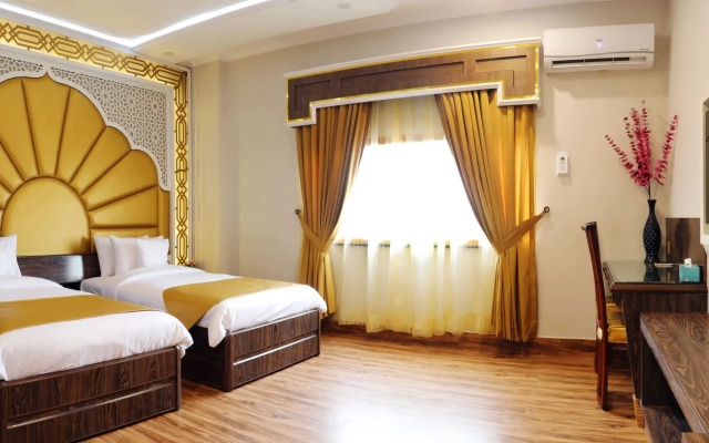 Mughal Mahal Hotel