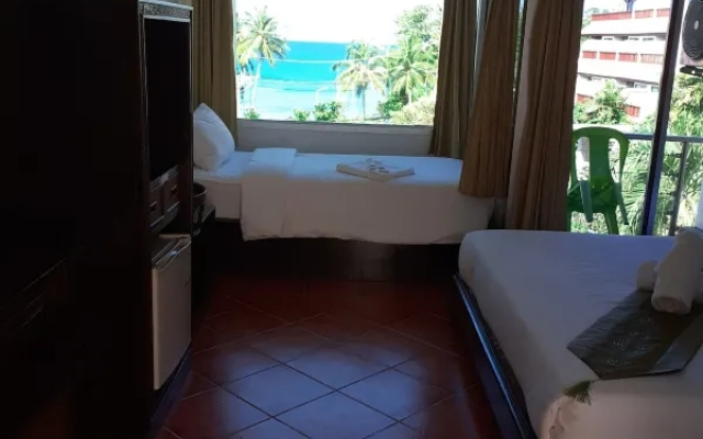 Porterhouse Beach Hotel