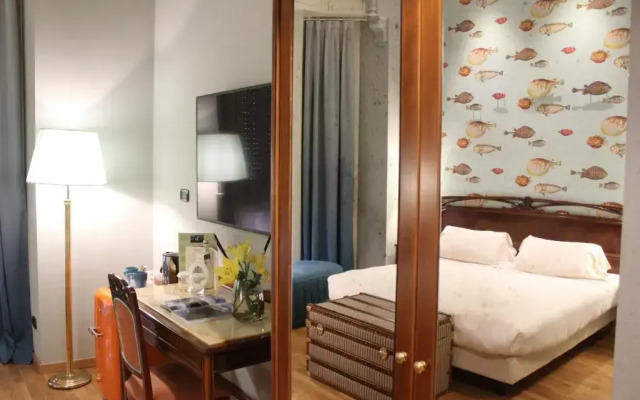Continental Genova Hotel