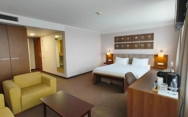 Отель Mercure Marijampole