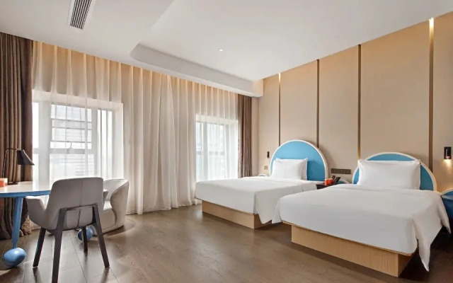 Atour Hotel Guangzhou South High-speed Railway Station