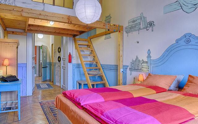 Lavender Circus Hostel