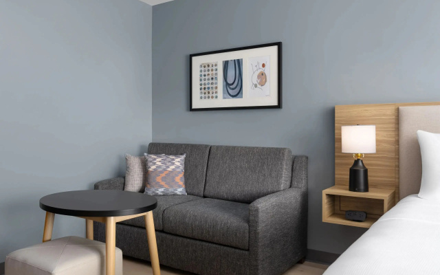 Hyatt Studios Mobile/Tillmans Corner