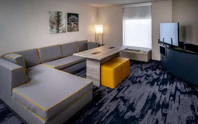 Best Western Plus Hotel Beckley Inn