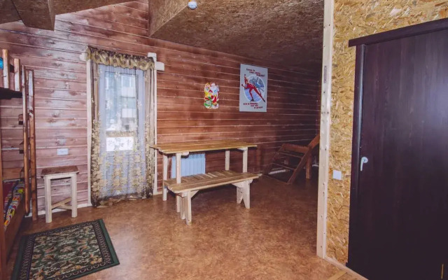 Domvgeche Hotel