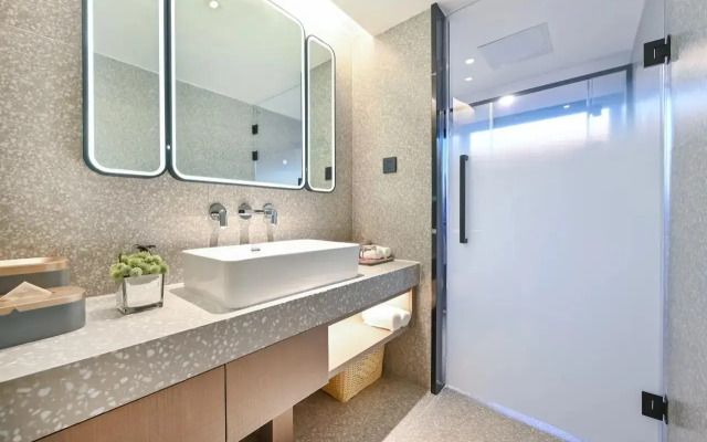 Beijing Sanlitun Guo'an Atour S Hotel