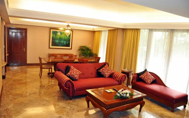 Lorin Solo Hotel